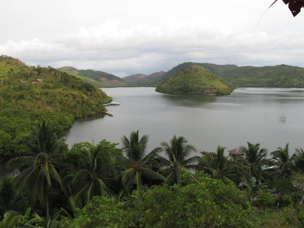 Coral Bay Beach And Dive Resort Busuanga Eksteriør billede